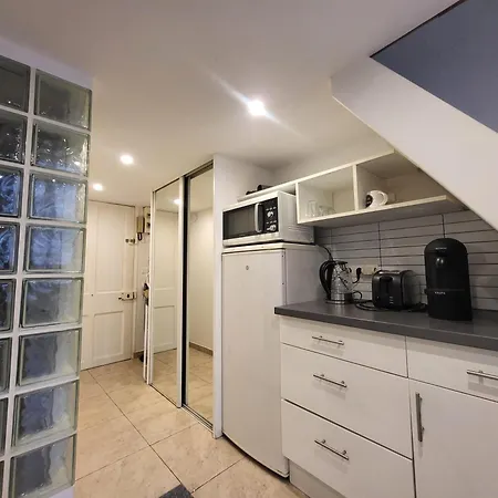 Au Coeur Du Vieux-nice - Plages - Mezzanine - 3 Personnes - A Pied! Nizza