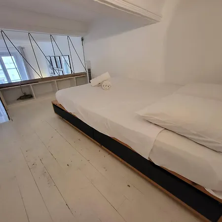 Au Coeur Du Vieux-nice - Plages - Mezzanine - 3 Personnes - A Pied! Appartamento *